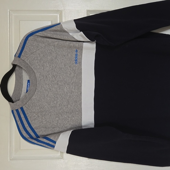 Adidas crewneck sweater - Picture 2 of 5